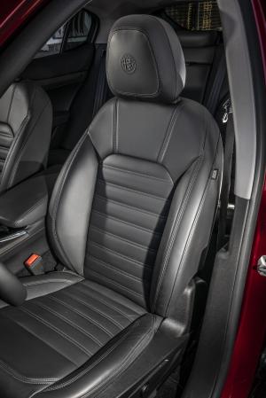 Alfa Romeo Stelvio Ti 2019 года 